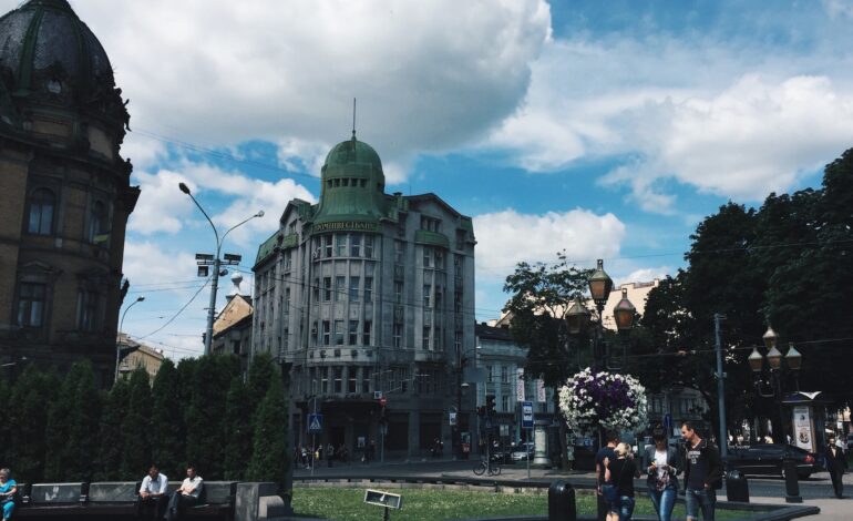 The Best Places in Lviv to Go on A Date with A Girl